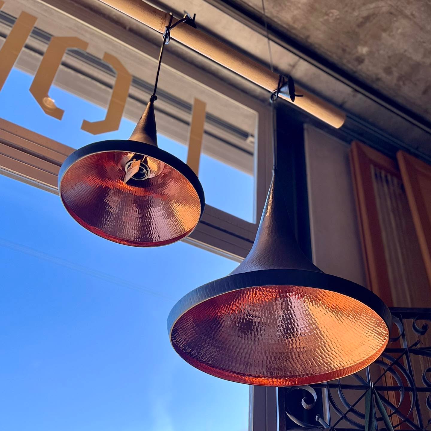 CANDEEIRO CONE FERRO PRETO