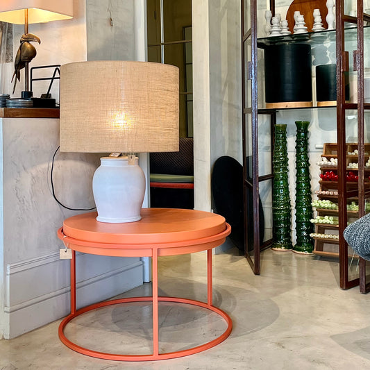 Lacquered Round Table D. 72