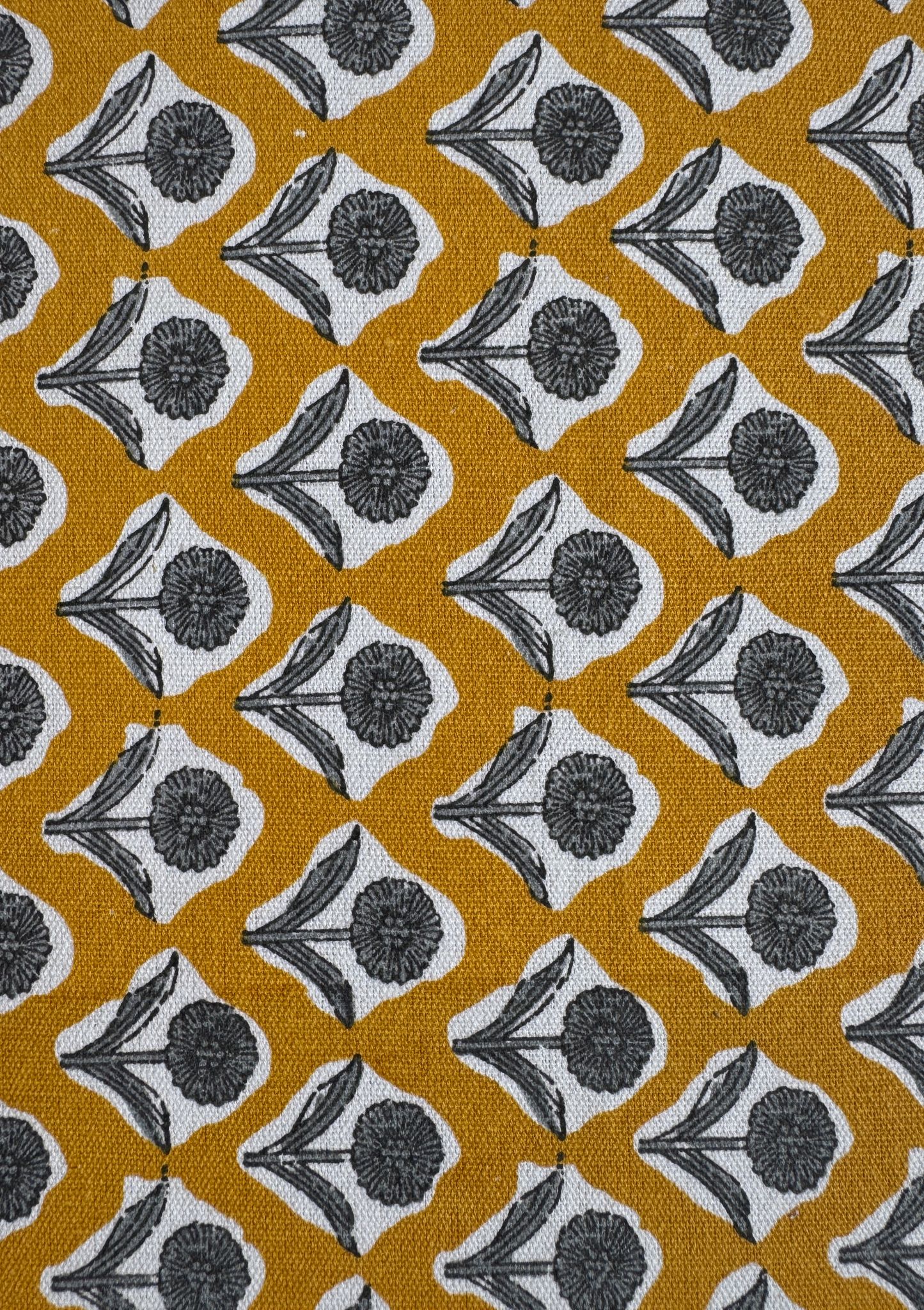 ALMOFADA PALETE PADRÃO AMARELO