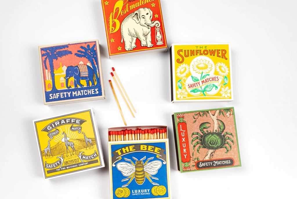 CAIXA FÓSFOROS GIRAFFE 11/11