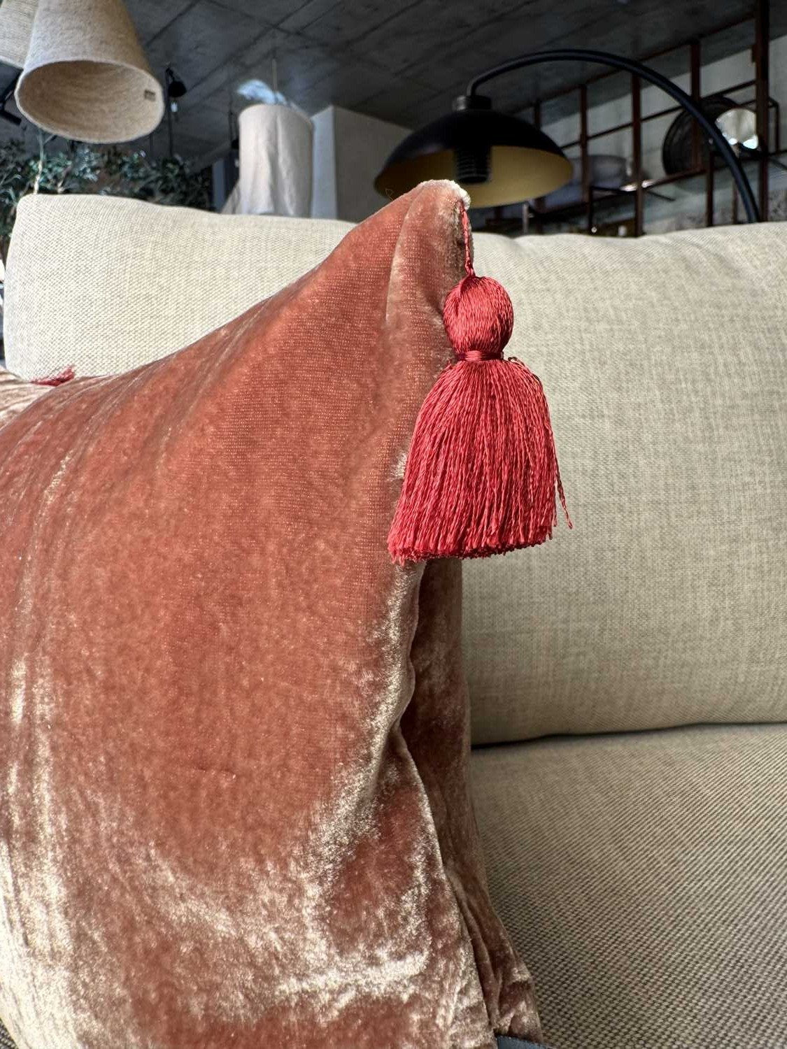 ALMOFADA GOA POMPON 30/40