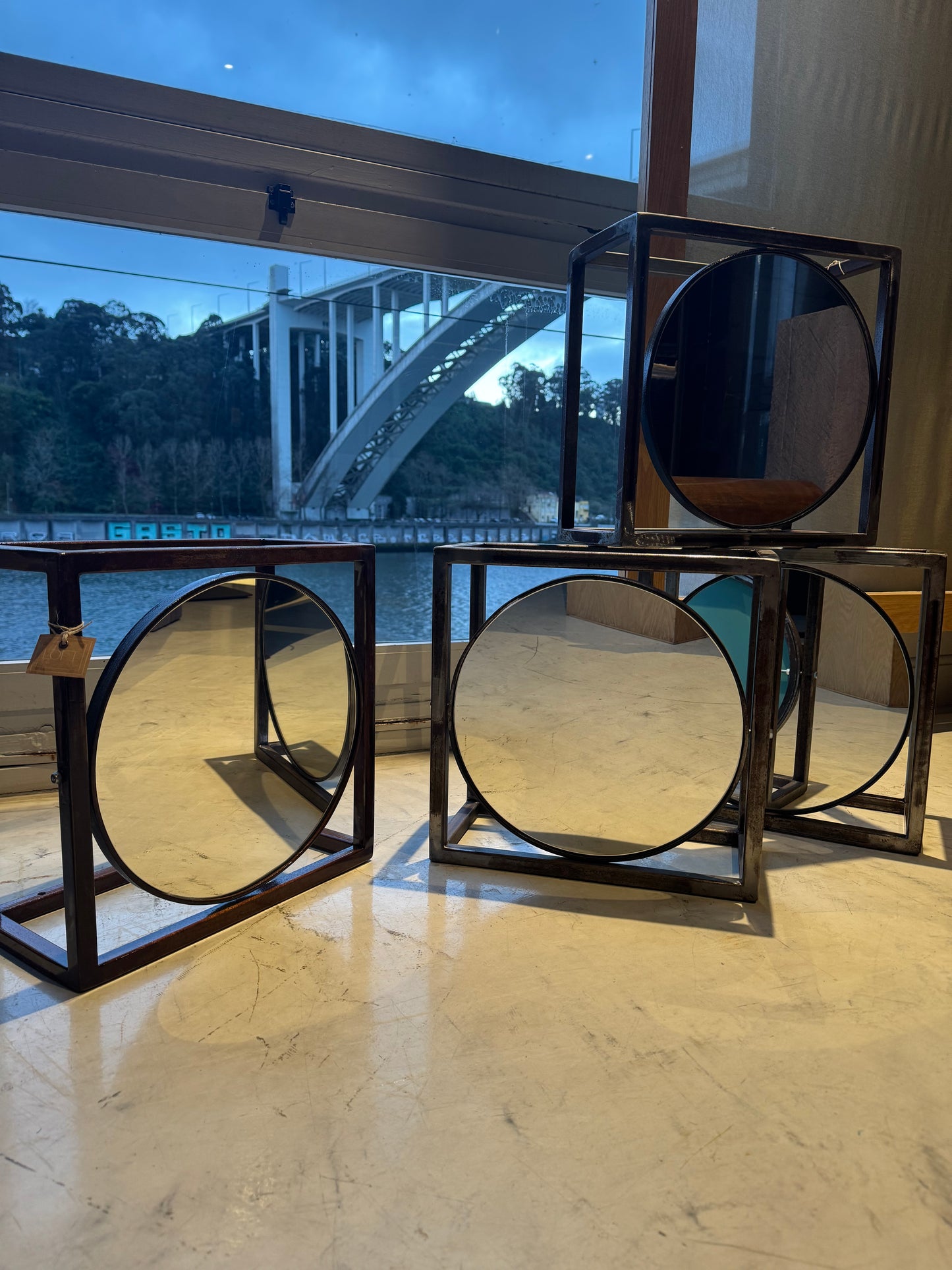 40/40 ROTATING MIRROR