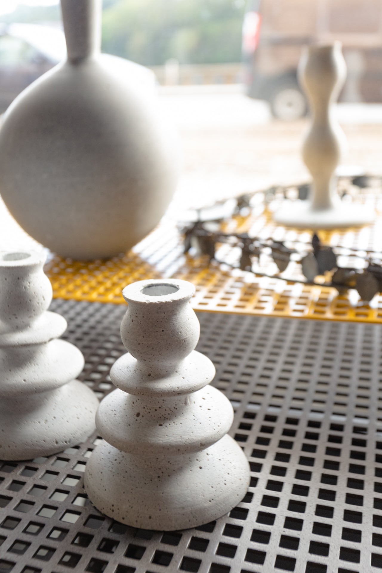 SMALL CEMENT CANDLEHOLDER