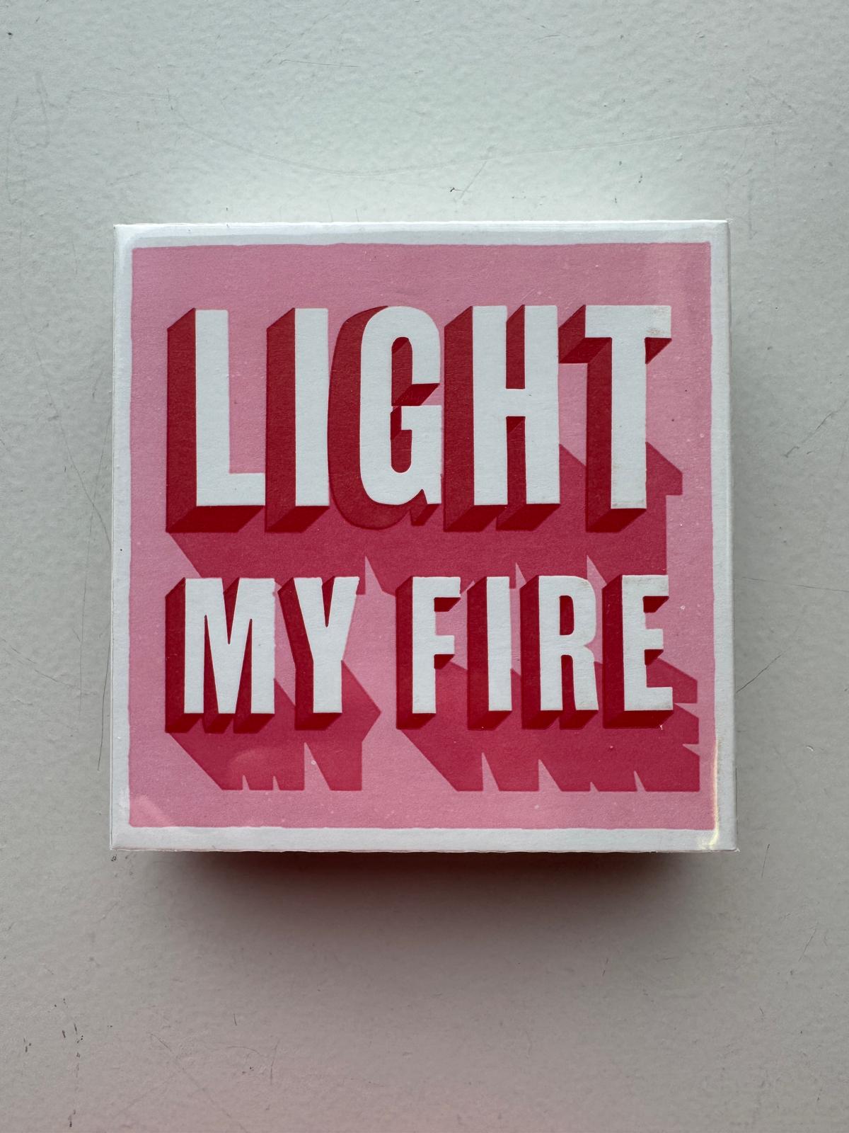 CAIXA FÓSFOROS 11X11 LIGHT MY FIRE